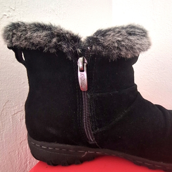 Khombu Iris Black Suede Faux Fur Lined Toggle Ankle Winter Boots Women's Size 8 - Picture 6 of 6